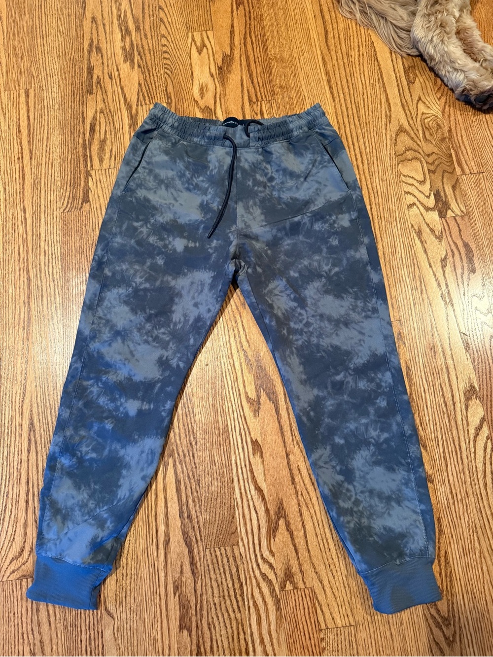 Abercrombie & Fitch Black and Gray Tie-Dye Joggers